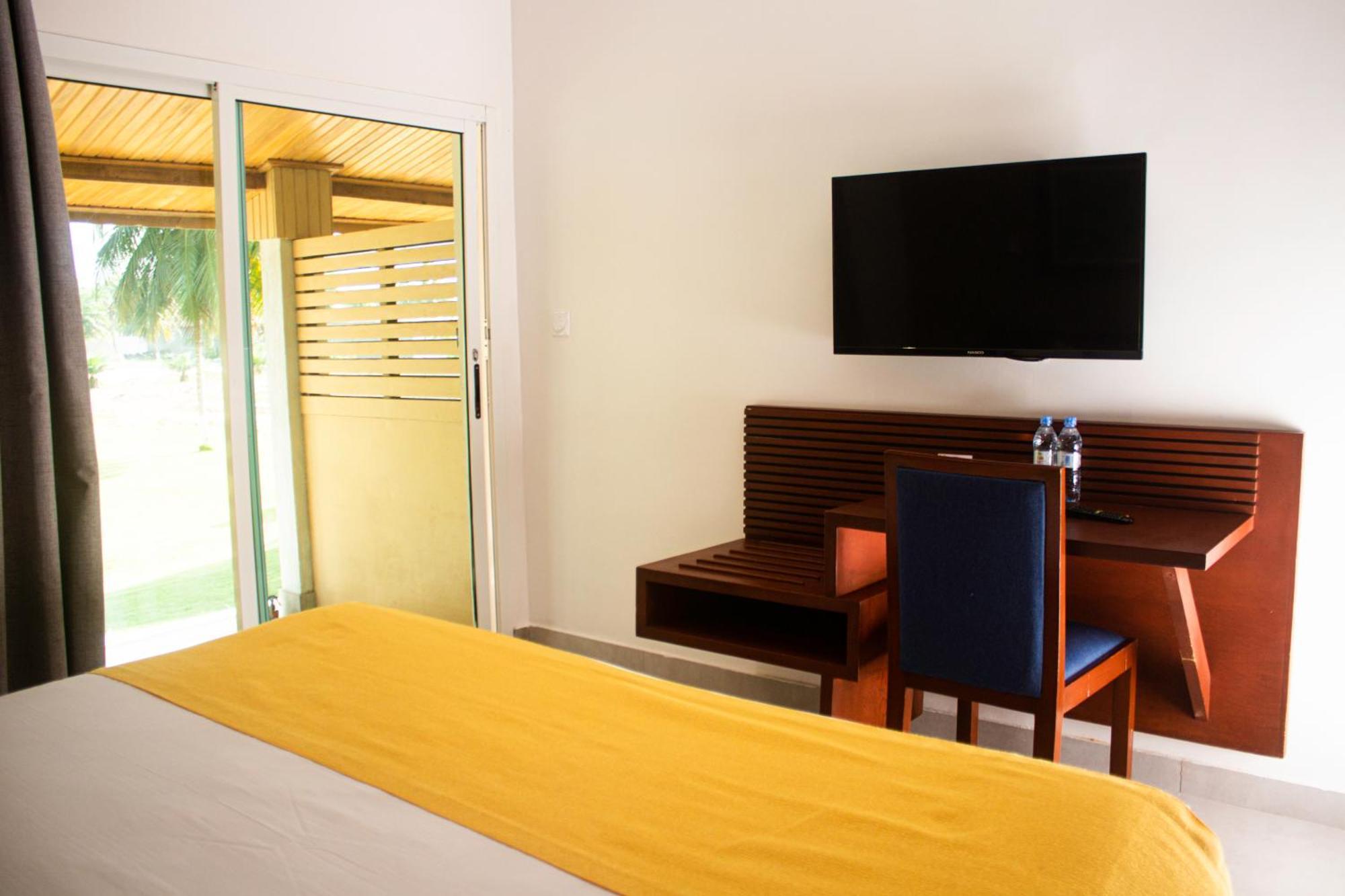 Enotel Beach Hotel 산 페드로 외부 사진